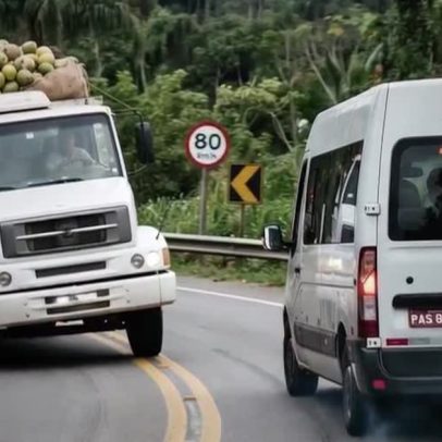 16 pessoas de uma mesma família morrem em colisão entre caminhão e van na BA