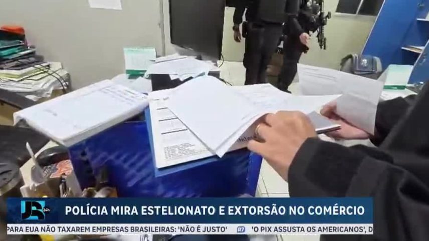 Polícia do Rio combate grupo que forçava comerciantes a comprar mercadorias da milícia.