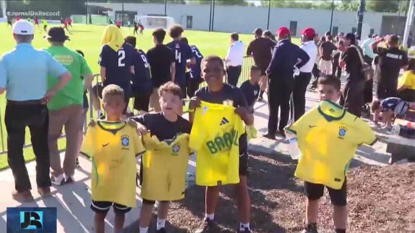 Seleção brasileira abre treino em Morristown e se aproxima da torcida nos EUA