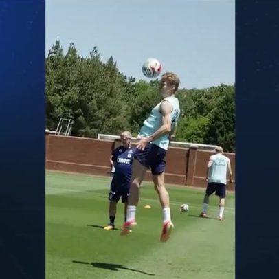 Brasil ajusta equipe para estreia na Copa e encara calor nos EUA