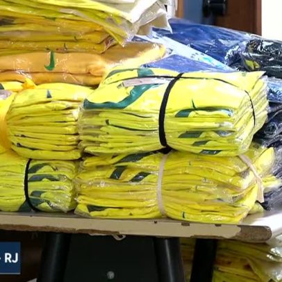 Polícia apreende 2 mil camisas falsificadas da seleção no RJ