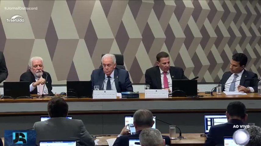 CCJ do Senado aprova PEC que amplia autonomia do Banco Central
