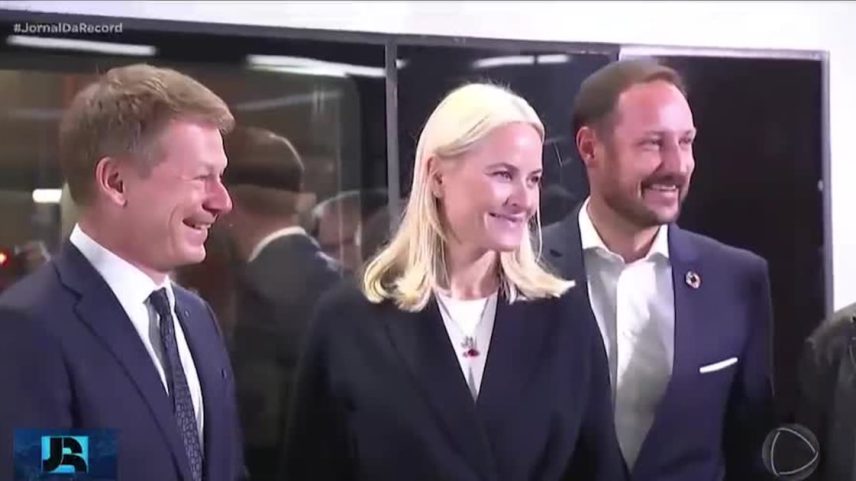 Princesa herdeira da Noruega passa por transplante de pulmão com sucesso