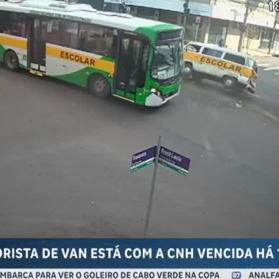 Motorista de van escolar envolvido em acidente no RS tem CNH vencida
