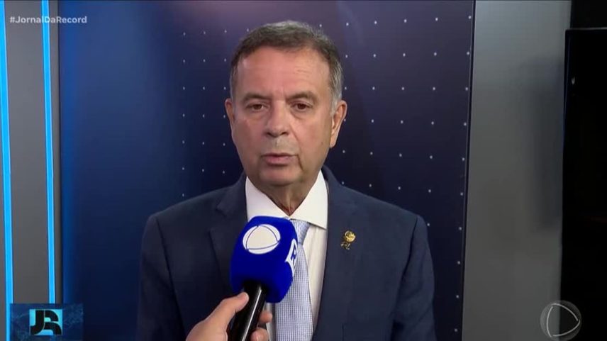 Operação contra Banco Master joga pressão sobre Jaques Wagner e repercute entre aliados e opositores