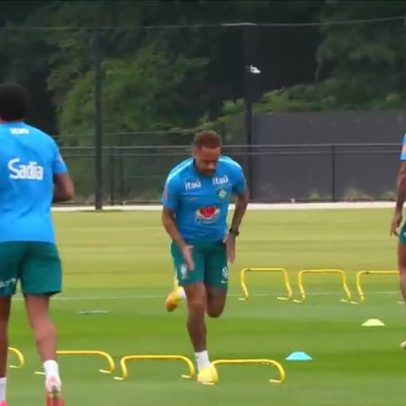 Neymar retorna e participa integralmente do treino da seleção brasileira