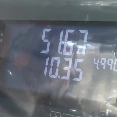 Preço do petróleo atinge menor nível desde o início do conflito EUA-Irã