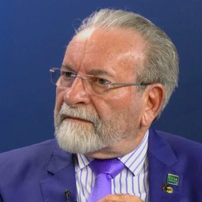JR entrevista o presidente do CFM, José Hiran Gallo