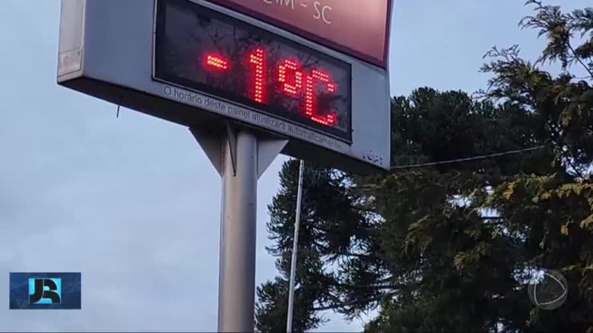 Com temperaturas negativas, massa de ar polar já é a mais rigorosa em décadas na região Sul