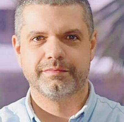 Base bolsonarista fecha com Flávio e blindagem do senador nas redes