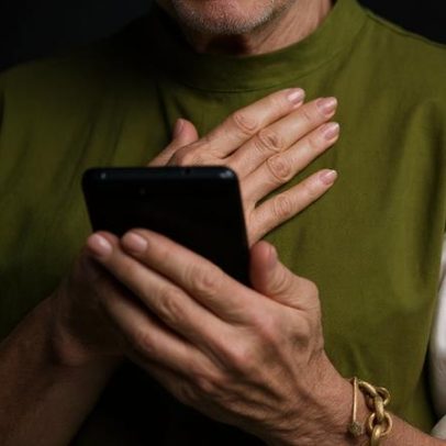 TRF-3 determina indenização da Caixa a idosa golpeada por WhatsApp