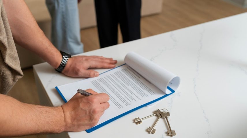 Justiça rescindiu contrato de multipropriedade e determinou devolução de 90% dos valores.