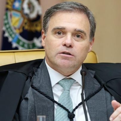 Decisão do STF gera inibição em redes; Dino rebate