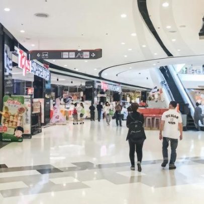 Lojista não pode exigir contas separadas de lojas em shopping