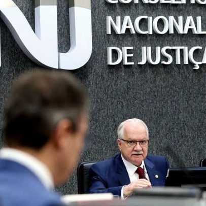 CNJ discute fim da aposentadoria compulsória para magistrados