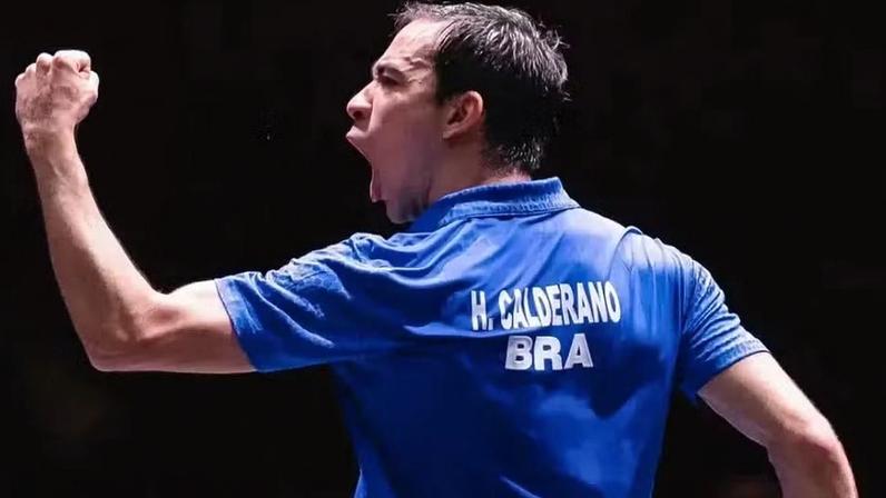 Hugo Calderano comemora vitória — Foto: World Table Tennis