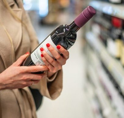 Rótulos sobre câncer em álcool: medida de saúde pública ou medo?