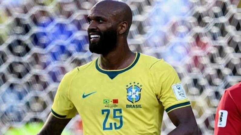 Igor Thiago se lamenta durante Brasil x Marrocos, jogo da Copa do Mundo