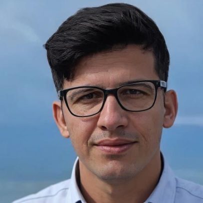 Cristão é libertado após cumprir pena por fundar igreja doméstica no Irã