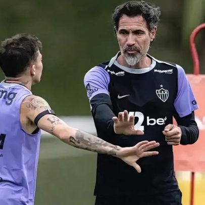 Bernard diz ter recebido propostas de clubes antes do retorno ao Atlético-MG
