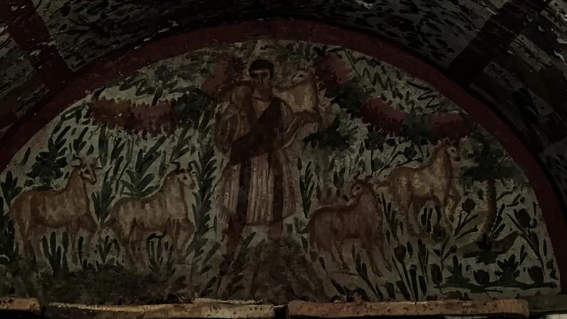 m afresco no interior de um túmulo do século III em Niceia, onde foi descoberta uma rara representação cristã primitiva de Jesus como o "Bom Pastor", em Iznik, Turquia. | Ministério da Cultura e Turismo da Turquia