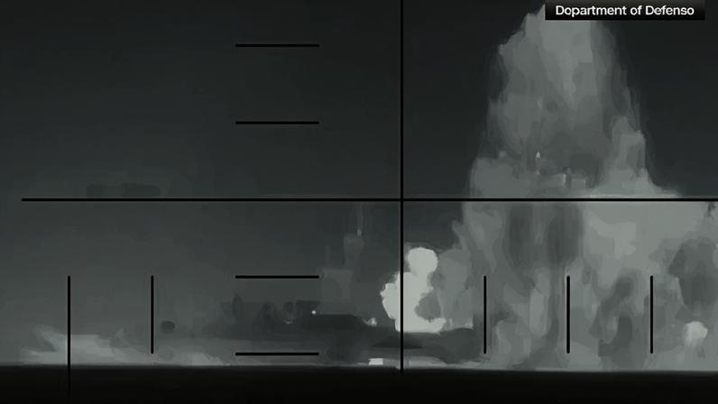 Estados Unidos divulgam vídeo do momento em que torpedo de submarino americano atinge navio de guerra do Irã