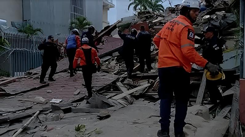 Danos causados por terremotos na Venezuela