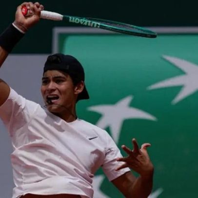 Guto Miguel, campeão de Roland Garros, sobe mais de 750 posições no ranking