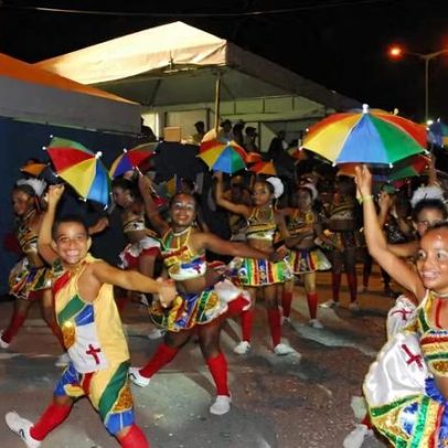 Entidades divulgam guia para proteger crianças em grandes eventos municipais