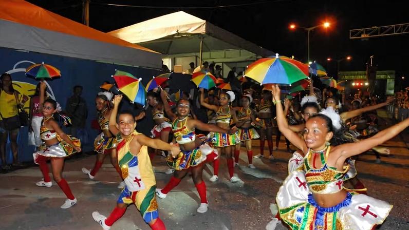 As organizações esperam que o Guia se torne uma ferramenta que transforme a proteção das crianças e dos adolescentes em prioridade absoluta dos líderes políticos e da sociedade — Foto: Wikimedia Commons