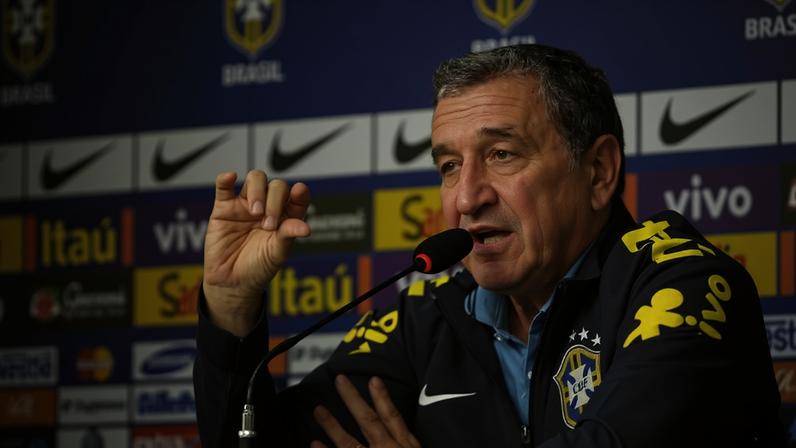 Parreira foi técnico da seleção brasileira na conquista da tetracampeonato da Copa do Mundo, assim como nas vitórias da Copa América de 2004 e da Copa das Confederações de 2005 — Foto: Tomaz Silva/Agência Brasil