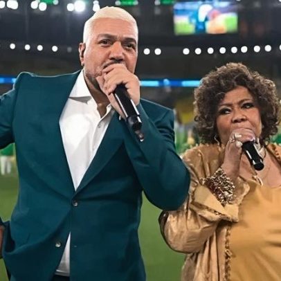 Alcione esclarece confusão sobre interpretação do hino ao lado de Belo