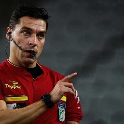 Primeiro brasileiro no VAR na Copa do Mundo de 2026