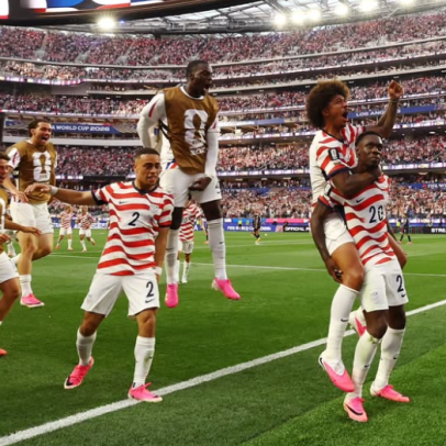 Estados Unidos estreia com goleada sobre o Paraguai e empolga torcida na Copa