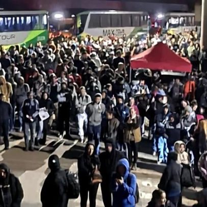Funcionários acusam gerente chinês de agressão e param fábrica em MG