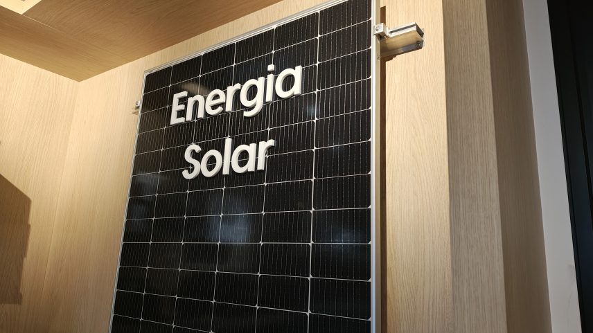 Entenda o que é necessário para instalar painel solar na sua residência — Foto: William Guido/TechTudo