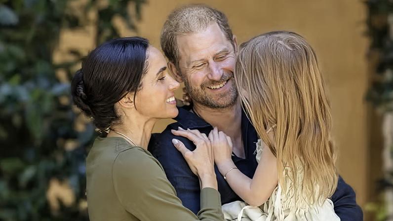 Meghan, Harry e Lilibet — Foto: Reprodução/Instagram