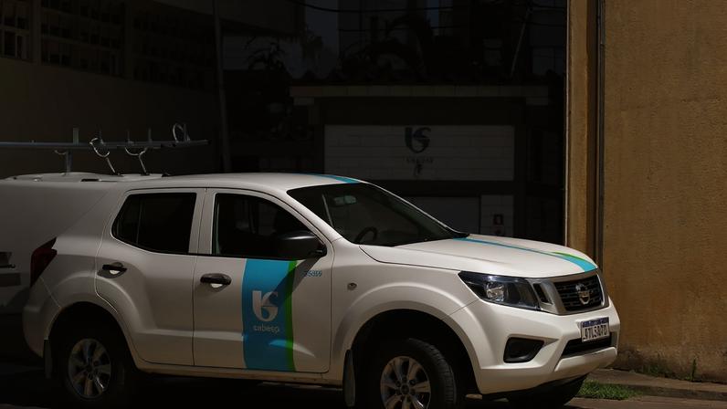São Paulo (SP), 06/12/2023 - Carro da Sabesp estacionado na sede da empresa em Vila Mariana. Foto: Rovena Rosa/Agência Brasil
