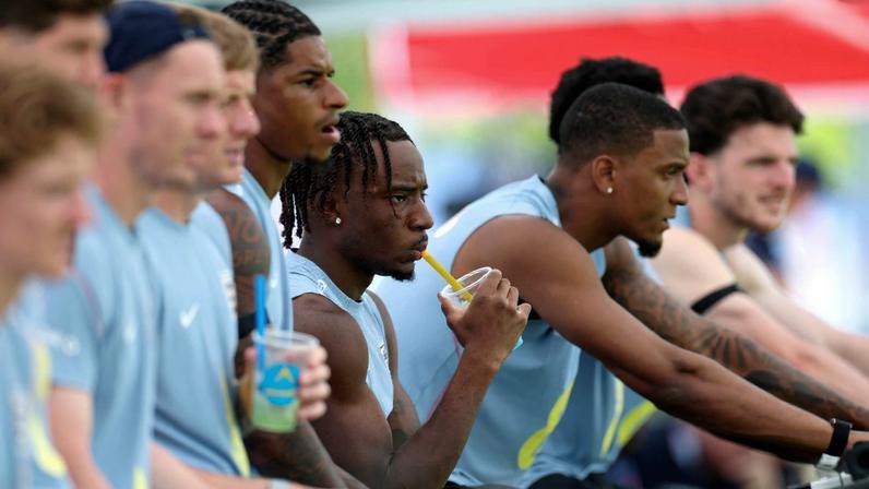 Inglaterra sofre furto de materiais nos EUA antes da estreia na Copa