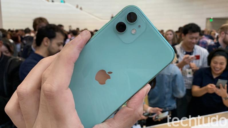 Após quase sete anos no mercado, o iPhone 11 garante mais uma grande atualização com a chegada do iOS 27 — Foto: Thássius Veloso/TechTudo