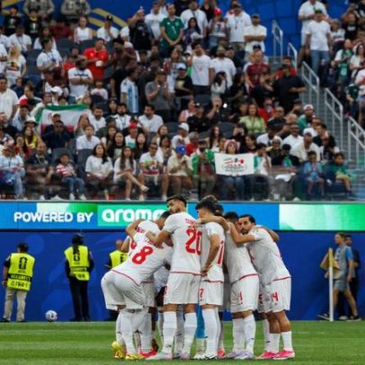 Técnico iraniano afirma que sanções dos EUA reduziram treinos pela metade