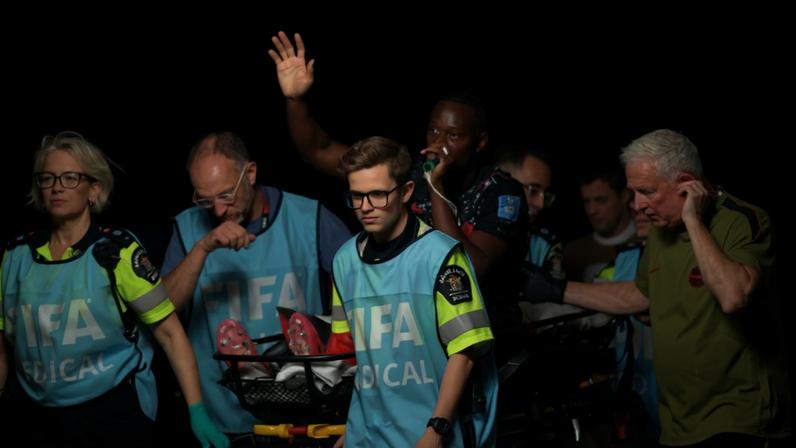 Grave lesão de Koné em Canadá x Catar gera comoção na web