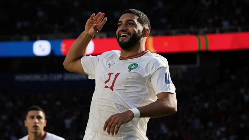 Saibari, do Marrocos, celebra gol marcado contra a Escócia