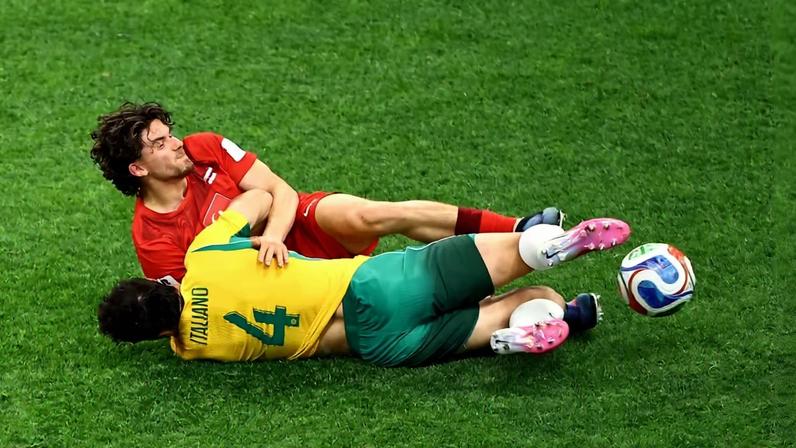 Jacob Italiano, jogador da Austrália na Copa do Mundo — Foto: REUTERS/Agustin Marcarian