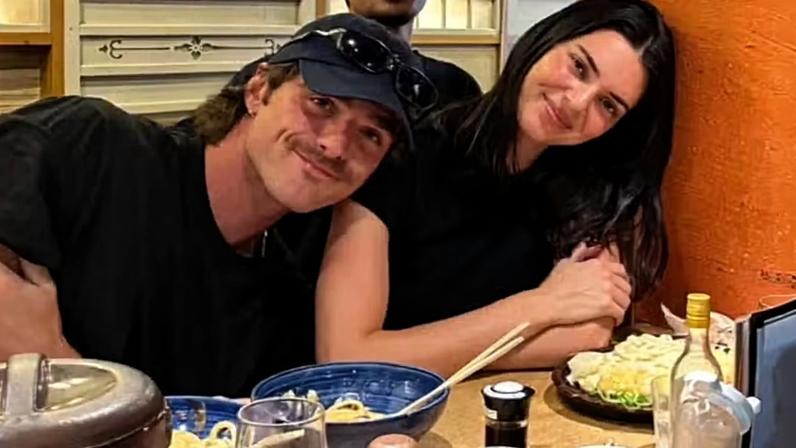 Sob rumores de romance, Kendall Jenner e Jacob Elordi aproveitam restaurante em Tóquio — Foto: Reprodução/Instagram
