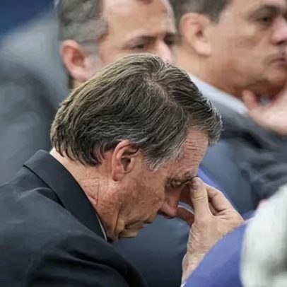 Médicos relatam piora dos soluços de Bolsonaro e pedem mais exames