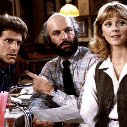 Morre James Burrows, diretor de Friends e Cheers, aos 85 anos