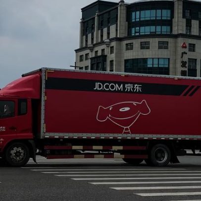 Fundador da maior empresa privada da China: robôs substituem 700 mil entregadores