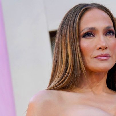 Jennifer Lopez revela nervosismo em cenas de beijo