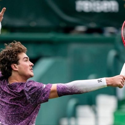 João Fonseca fica vice-campeão de duplas no ATP 500 de Halle